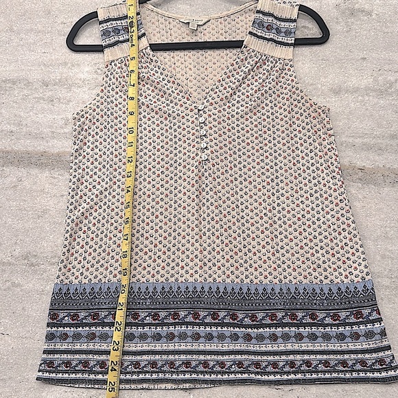 Lucky Brand Women’s Embroidered V-Neck Sleeveless Tank Top Blouse Size Small - Picture 4 of 7